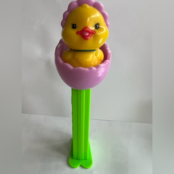 Pez 2003 Chick Dispenser made it n Slovenia 🇸🇮 - Picture 1 of 5